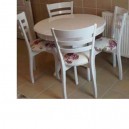 Dört Sandalyeli İlaveli Yuvarlak Beyaz Lake Mutfak Yemek Masası
